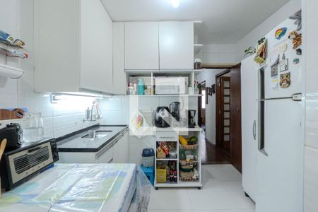 Apartamento à venda com 75m², 2 quartos e sem vaga Apartamento à venda com 75m², 2 quartos e sem vagaCozinha e Área de Serviço
