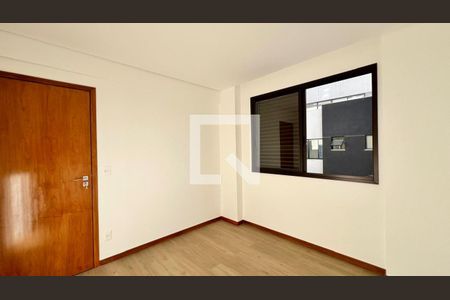 Quarto 2 de apartamento à venda com 4 quartos, 135m² em Serra, Belo Horizonte