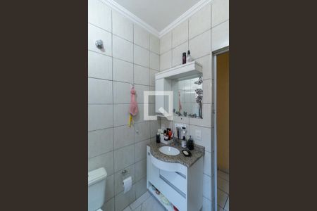 Casa à venda com 214m², 4 quartos e 3 vagasCasa 1 Banheiro