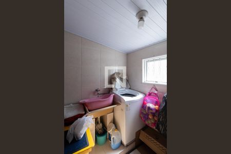 Casa à venda com 214m², 4 quartos e 3 vagasCasa 2 Área de Serviço