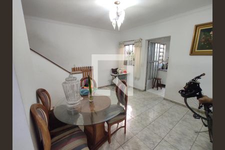 Casa à venda com 156m², 3 quartos e 1 vaga Casa à venda com 156m², 3 quartos e 1 vagaSala de jantar