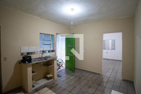 Sala / Cozinha de casa para alugar com 1 quarto, 27m² em Ermelino Matarazzo, São Paulo
