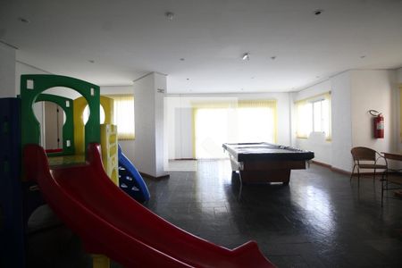 Apartamento para alugar com 78m², 3 quartos e 1 vaga Apartamento para alugar com 78m², 3 quartos e 1 vagaÁrea comum - Salão de festas