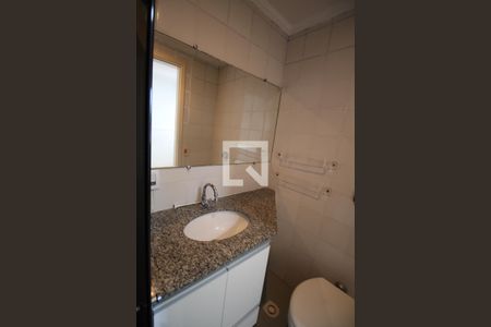 Banheiro da Suíte 1 de apartamento para alugar com 3 quartos, 78m² em Jardim Santa Ines, São Paulo