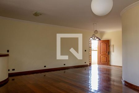 Sala de casa para alugar com 3 quartos, 256m² em Pastoril, Ribeirão Pires