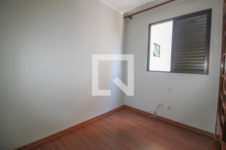 Quarto 1 de apartamento à venda com 3 quartos, 85m² em Vila Itapura, Campinas