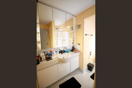 Apartamento à venda com 114m², 1 quarto e 1 vagaBanheiro da Suíte