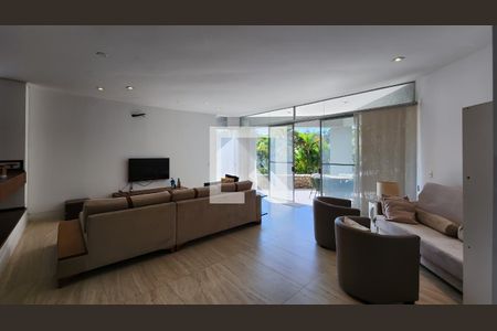 Sala de casa de condomínio à venda com 4 quartos, 430m² em Alphaville Residencial Um, Barueri