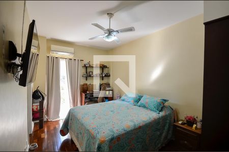 Apartamento à venda com 115m², 2 quartos e 1 vagaSuíte