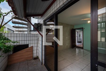 Apartamento para alugar com 360m², 4 quartos e 4 vagas Apartamento para alugar com 360m², 4 quartos e 4 vagasVaranda