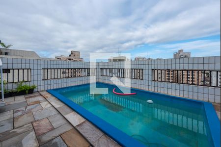 Apartamento para alugar com 360m², 4 quartos e 4 vagas Apartamento para alugar com 360m², 4 quartos e 4 vagasPiscina