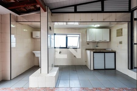 Apartamento para alugar com 360m², 4 quartos e 4 vagas Apartamento para alugar com 360m², 4 quartos e 4 vagasLavanderia