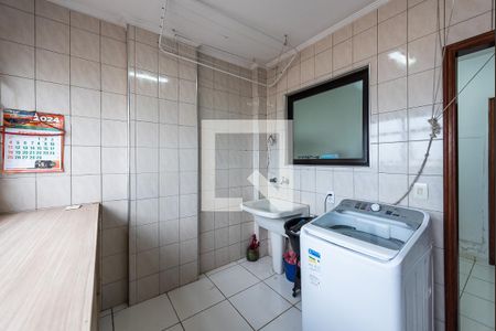 Apartamento para alugar com 360m², 4 quartos e 4 vagas Apartamento para alugar com 360m², 4 quartos e 4 vagasÁrea de serviço