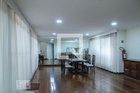 Apartamento para alugar com 178m², 4 quartos e 2 vagasÁrea comum - Salão de festas