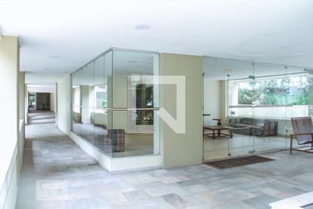 Apartamento para alugar com 178m², 4 quartos e 2 vagasÁrea comum