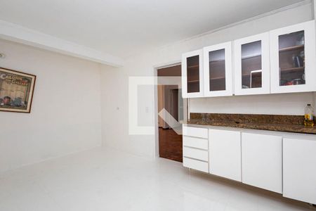 Apartamento para alugar com 178m², 4 quartos e 2 vagasCozinha