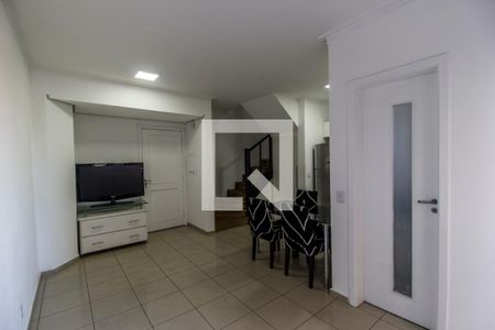Sala de apartamento para alugar com 1 quarto, 62m² em Alphaville Industrial, Barueri