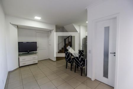 Sala de apartamento para alugar com 1 quarto, 62m² em Alphaville Industrial, Barueri