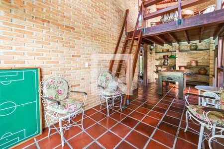 Casa de condomínio para alugar com 390m², 4 quartos e 8 vagasSala 2