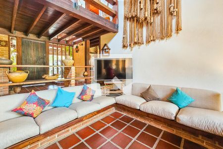 Casa de condomínio para alugar com 390m², 4 quartos e 8 vagasSala