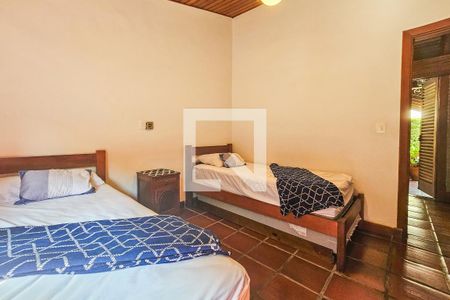 Casa de condomínio para alugar com 390m², 4 quartos e 8 vagasQuarto 1