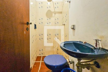 Casa de condomínio para alugar com 390m², 4 quartos e 8 vagasÁrea de serviço