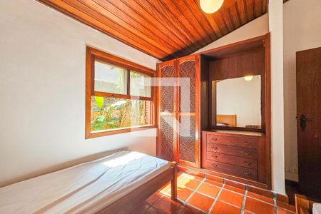 Casa de condomínio para alugar com 390m², 4 quartos e 8 vagasQuarto 2