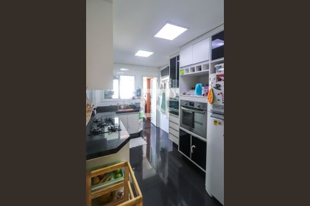 Apartamento à venda com 97m², 3 quartos e 2 vagasCozinha