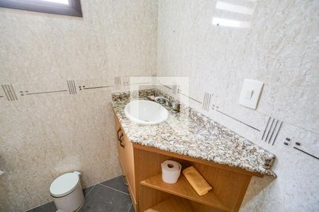 Pia de casa para alugar com 4 quartos, 467m² em Vila Carrão, São Paulo