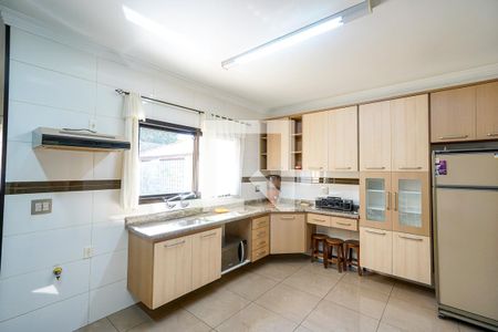 Casa para alugar com 467m², 4 quartos e 7 vagasCozinha