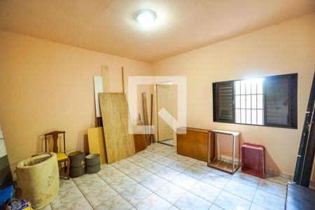 Casa para alugar com 467m², 4 quartos e 7 vagasQuarto 02