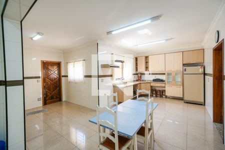 Casa para alugar com 467m², 4 quartos e 7 vagasCozinha