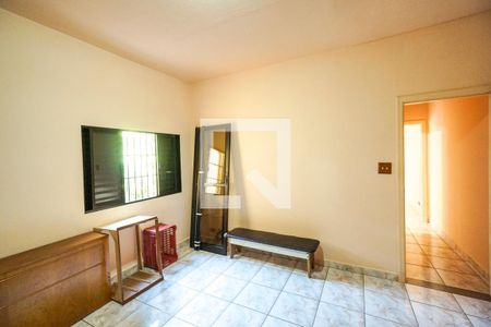 Casa para alugar com 467m², 4 quartos e 7 vagasQuarto 02