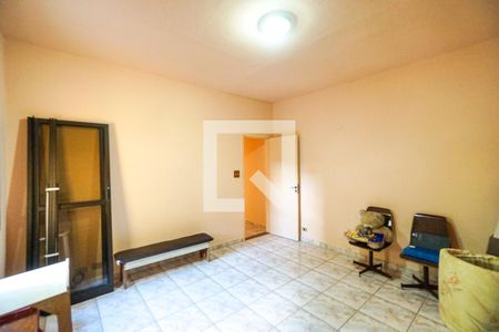 Casa para alugar com 467m², 4 quartos e 7 vagasQuarto 02