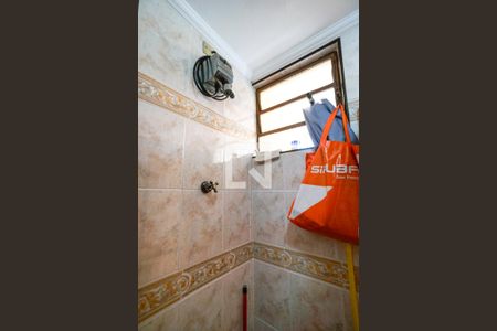 Casa para alugar com 467m², 4 quartos e 7 vagasBanheiro de serviço