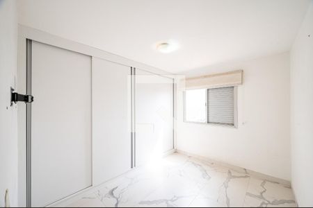 Suíte de apartamento à venda com 2 quartos, 65m² em Vila Alexandria, São Paulo