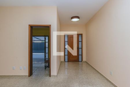 Sala de casa para alugar com 6 quartos, 420m² em Jardim das Indústrias, São José dos Campos