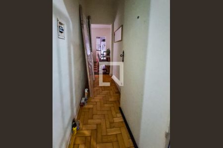 Corredor de apartamento para alugar com 1 quarto, 46m² em Centro Histórico, Porto Alegre