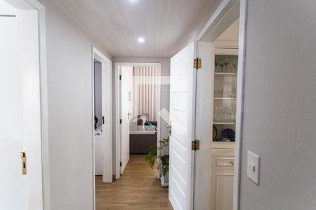 Corredor de apartamento para alugar com 3 quartos, 103m² em Serra, Belo Horizonte