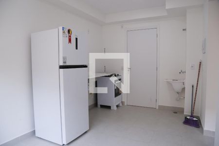 Sala de apartamento para alugar com 2 quartos, 36m² em Piqueri, São Paulo