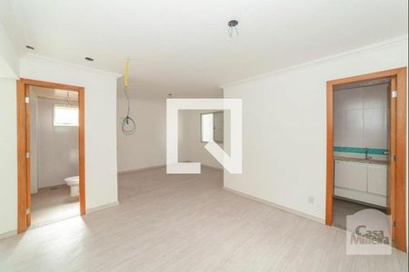 Quarto  de apartamento à venda com 2 quartos, 64m² em Fernão Dias, Belo Horizonte