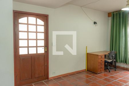 Sala 1 de casa de condomínio à venda com 4 quartos, 180m² em Jardim Bonfiglioli, São Paulo