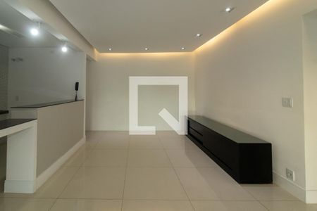 Sala de apartamento para alugar com 2 quartos, 104m² em Chácara Pavoeiro, Cotia