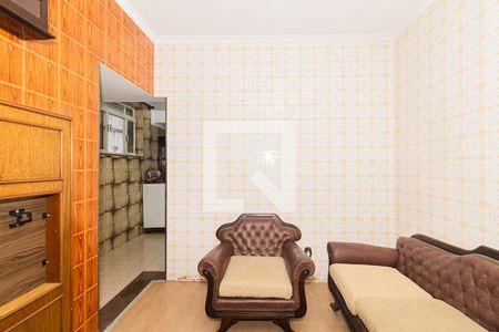 Casa para alugar com 3 quartos, 220m² em Vila Mazzei, São Paulo