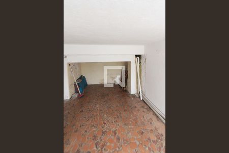 Casa à venda com 144m², 4 quartos e 1 vaga Casa à venda com 144m², 4 quartos e 1 vagaGaragem