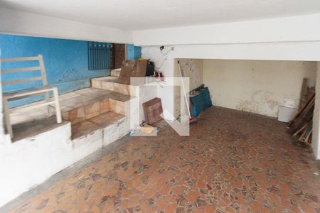 Casa à venda com 144m², 4 quartos e 1 vaga Casa à venda com 144m², 4 quartos e 1 vagaGaragem