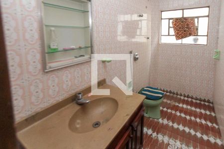 Casa à venda com 144m², 4 quartos e 1 vaga Casa à venda com 144m², 4 quartos e 1 vagaBanheiro 02