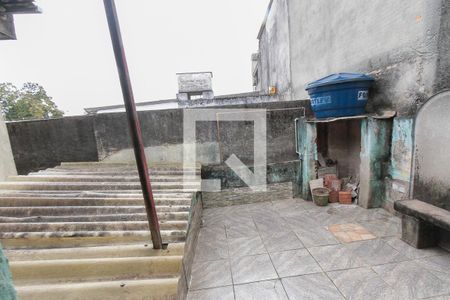 Casa à venda com 144m², 4 quartos e 1 vaga Casa à venda com 144m², 4 quartos e 1 vagaTerraço