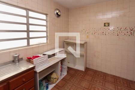 Casa à venda com 144m², 4 quartos e 1 vaga Casa à venda com 144m², 4 quartos e 1 vagaCozinha