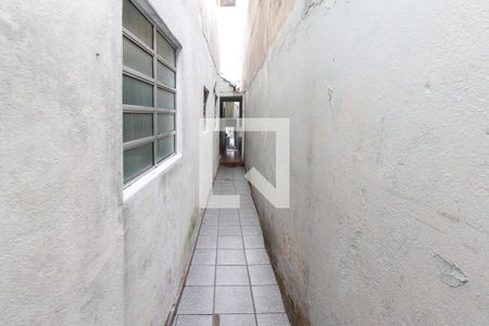 Casa à venda com 144m², 4 quartos e 1 vaga Casa à venda com 144m², 4 quartos e 1 vagaCorredor